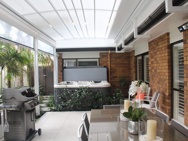 fresco-retractable-awning